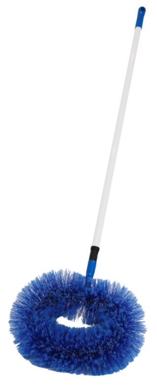 Jumbo Cobweb Brush w/Handle - Matthews