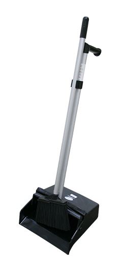 Lobby Upright Brush & Pan Set - Matthews